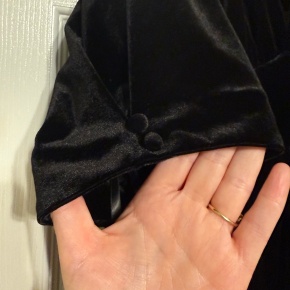 Ralph Lauren Black Velvet Short Sleeve Midi Dress - Picture 6 of 9